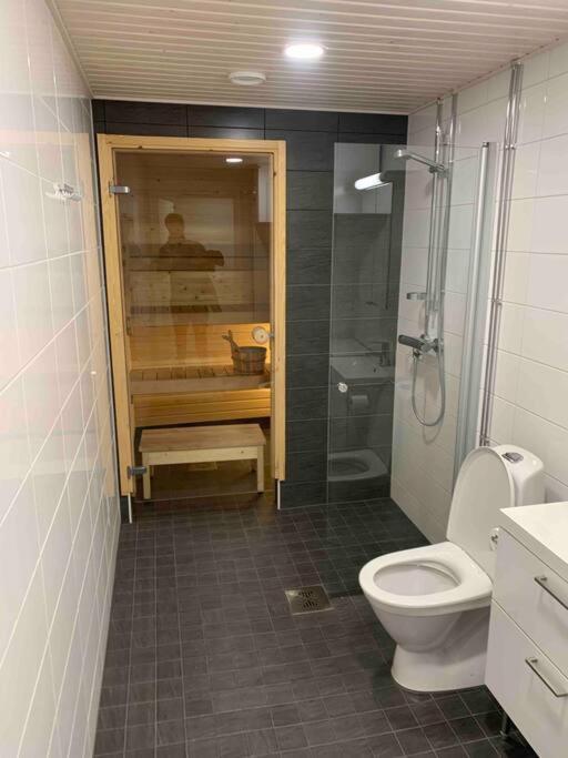 Modern 1Bedroom Apartment With Sauna Vanda Exteriör bild